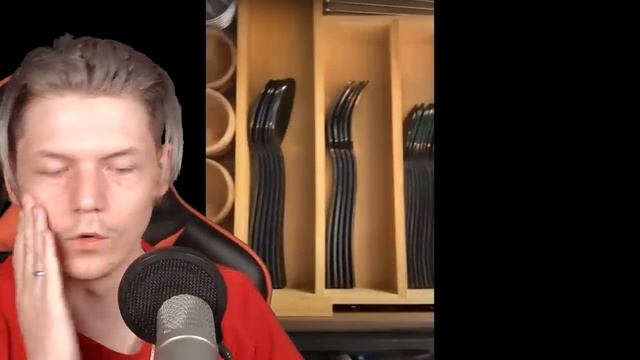 *СМЕШНЫЕ* МЕМЫ.        
фокснео