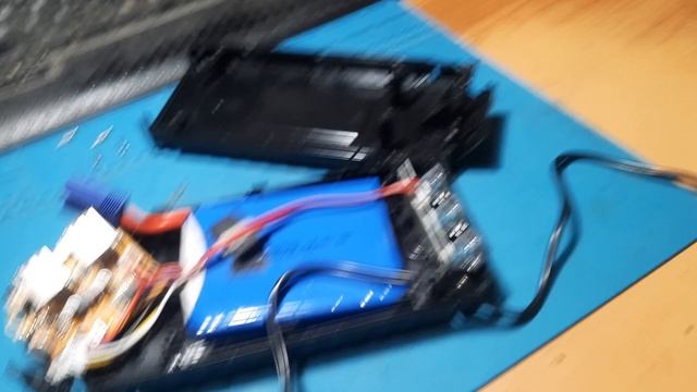 Пусковое зарядное устройство High Power Jump starter JX27.