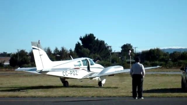 Beechcraft Baron Start up