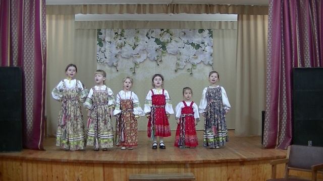 "Ой сад во дворе" ОДК Ладушки младшая группа