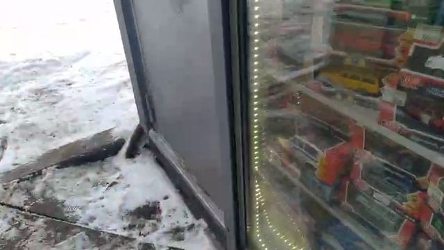 Новинки моделек машин от фирмы технопарк в газетном киоске Роспечать.