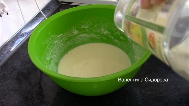 Тонкие блинчики с кукурузной мукой.