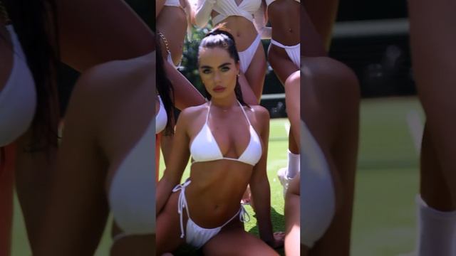 Жаркий теннис. 18+