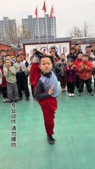 Школьники мл классов