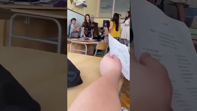 video de Ema, Katarina, Irina y veljiko
