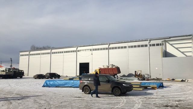 Остекление промышленного цеха на большой высоте