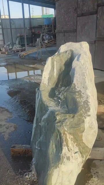 Фонтан Диабаз