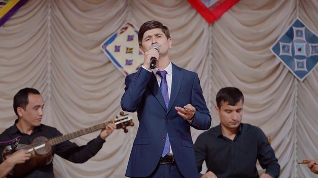 Суруди"Сӯзи булбул"дар иҷрои Шаҳриёр Саломов.
