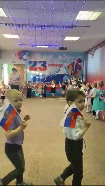 Утренник в детском саду, посвященный Дню Защитника Отечества