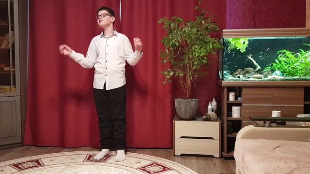 "Циркулярная пила" (муз. и сл. Ю.Коробейникова), поёт Никита Бадулин