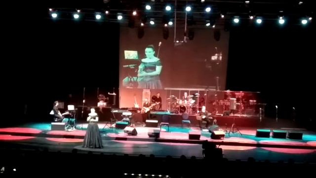 Елена Ваенга в Тбилиси Грузия приветствует