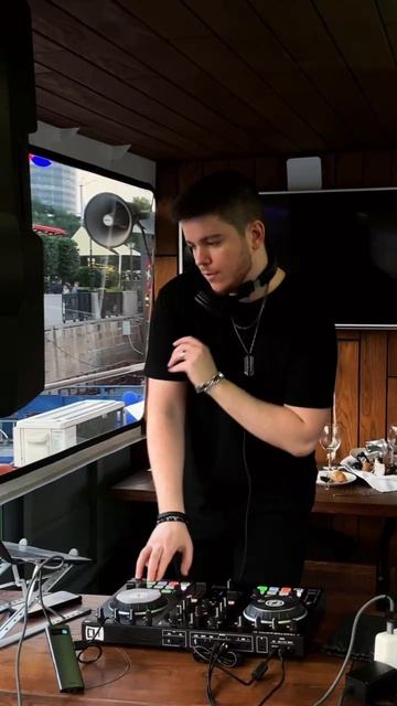 Корпоратив на теплоходе 2025