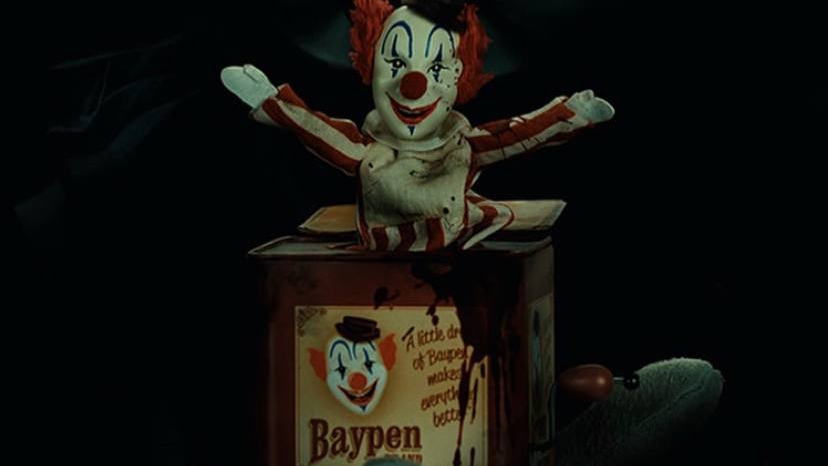 Дебютный трейлер хоррора «Клоун на кукурузном поле» от создателей «Убойных каникул»