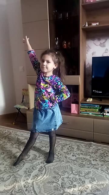 Аринка Малинка)