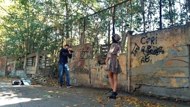 Graffiti Photoshoot _ Yongnuo YN200 YN862C