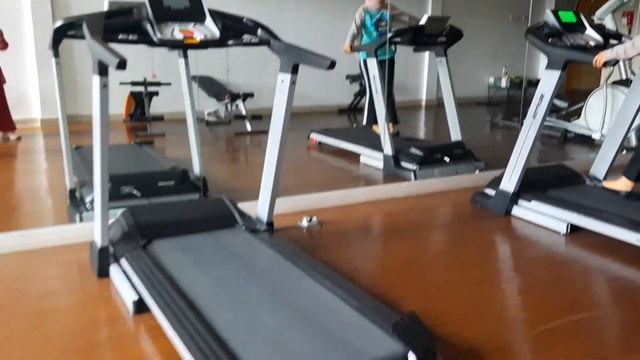 STAYCATION ( LAGI ) HOTEL IBIS STYLES SUNTER JAKARTA