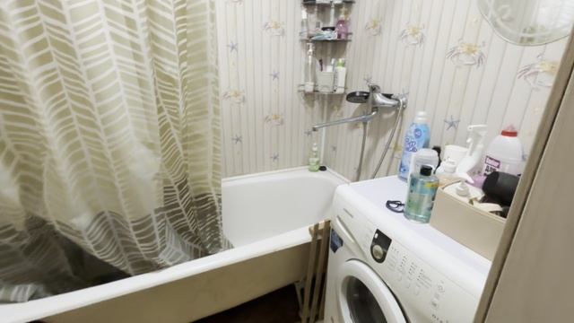 Октябрьский 37 б