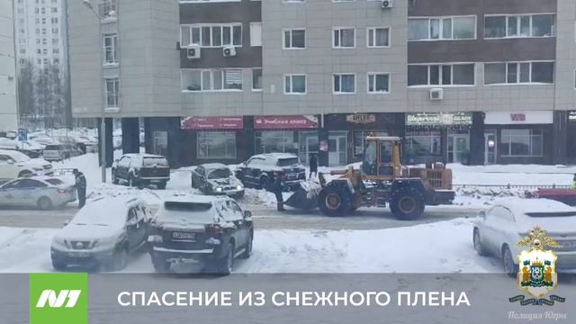 Полицейские спали вартовчанина из снежного плена