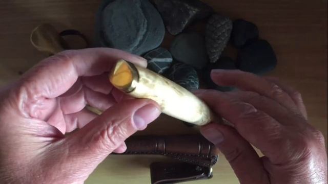 Handmade Finnish puukko, blade by Erkki Honkanen, Curly Birch handle