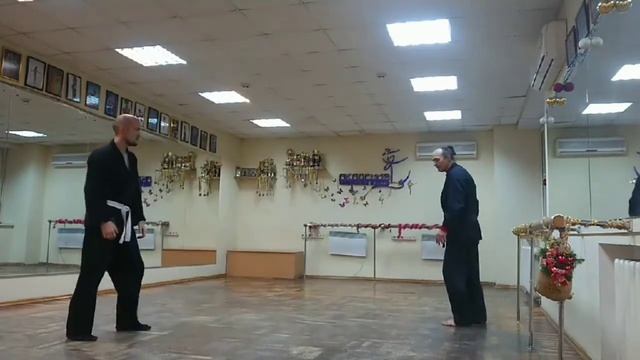 Якусоку Гохон Кумитэ, Тай Сабаки, Ирими Каги Коши Цуки