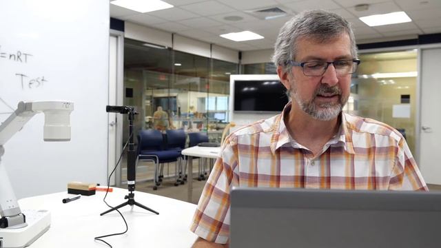 Using a web camera or Document camera for board work
