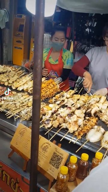 Thailand food delicacies yaowarat Chinatown Bangkok