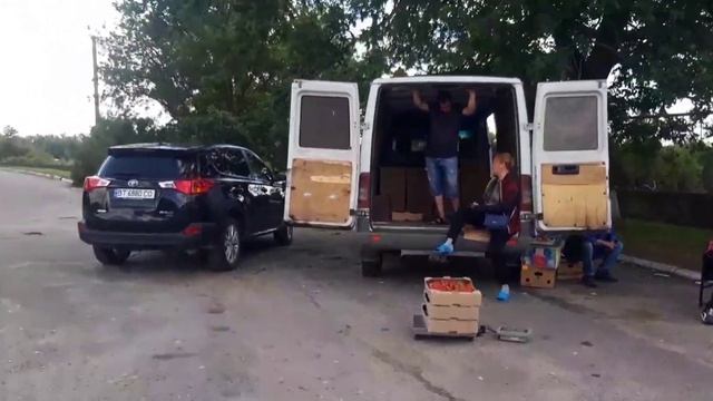 Ціна на Полуницю ринок Чернянка 9 . червня