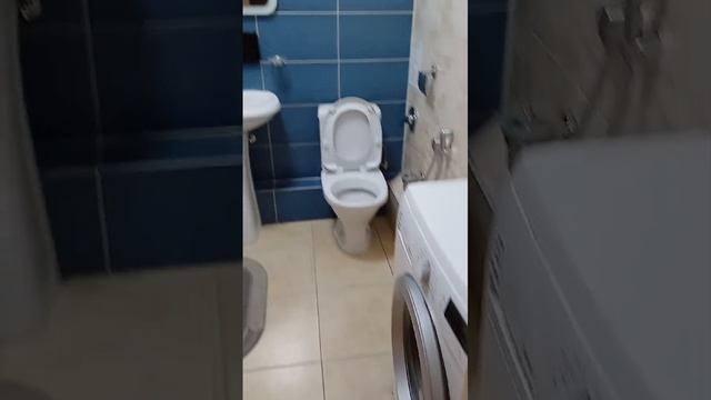 Однокомнатная квартира по адресу г. Екатеринбург, улица Академика Вонсовского, 21/2 с балконом 45м²