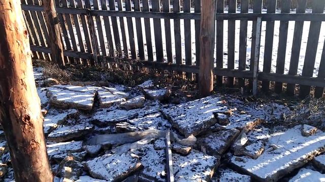 Остались ножки да рожки.