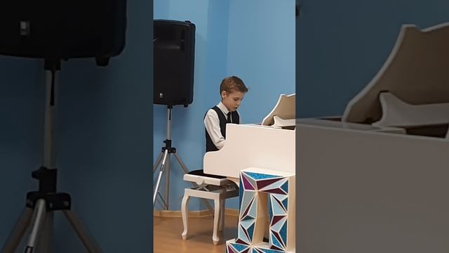 1000037066.mp4
