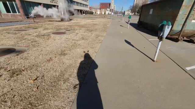 聖誕節旅遊ＶＬＯＧ ｜ 悠哉的 Topeka 和 Lawrence 之幾乎啥店都沒有開之旅