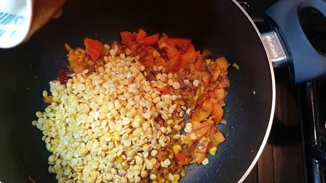 HEALTHY DELICIOUS LENTIL SOUP. VEGAN friendly ❤