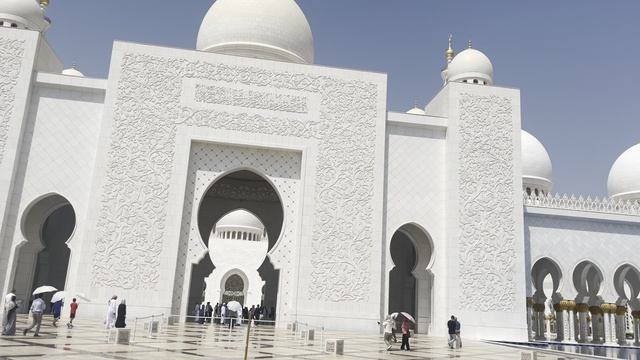 Мечеть Шейха Зайда в Абу-Даби - 1