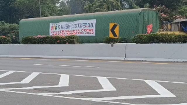 LIVE EMU KE EMPAT SIAP MENUJU DEPO TEGALLUAR progres KCJB 18 Sep 2022
