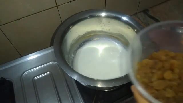 Lockdown Cooking | Simple Fruit Salad with ripe papaya grapes and banana | India