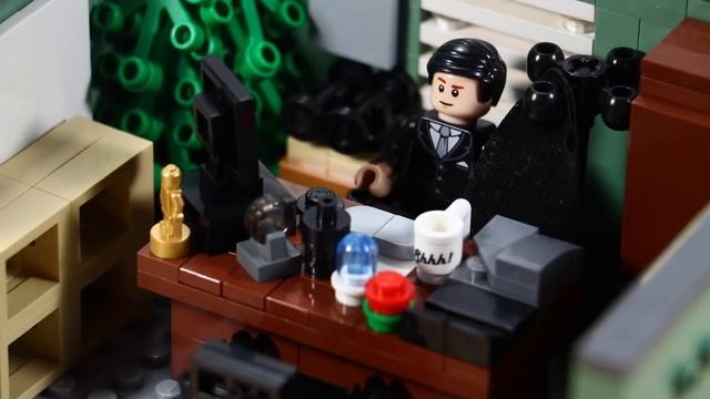 LEGO Michael Scotts Office from THE OFFICE⎜A LEGO MOC