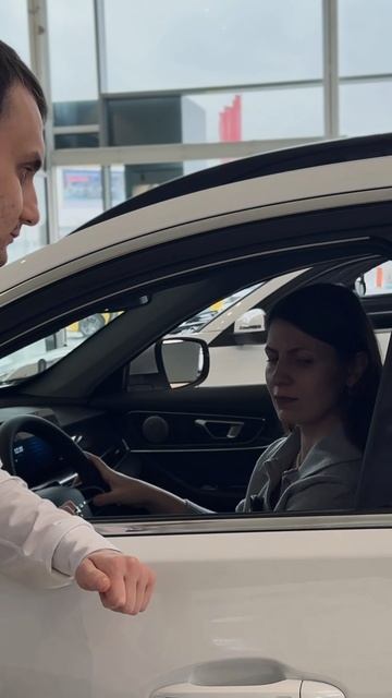 Наши опытные консультанты всегда помогут и ответят на все интересующие вопросы о выбранном авто 👌🏼