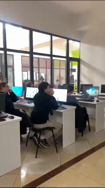 Дизайнерский Элиас