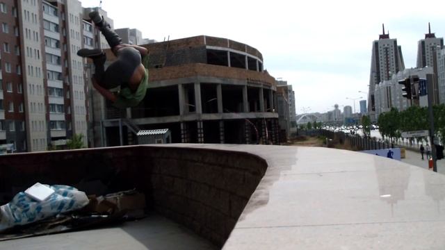 Shade of Streets IV Parkour in Astana 2012.mp4