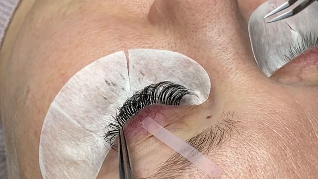 Наращивание ресниц голливуд