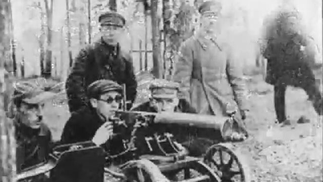 Edelweiss Piraten - Intro (The Real Heroes)