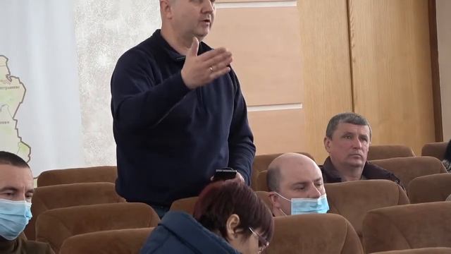 5 сесія. 18. Про внесення змін до структури та штатів виконавчого комітету Зіньківської міської рад
