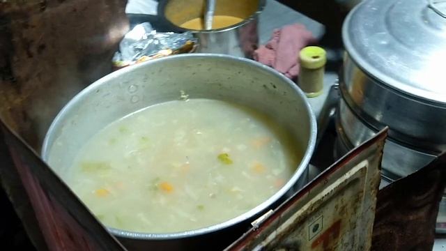 Famous MOMO Stalls in Midnapore || 2.0v || Street Food Vlog || 😋🤤🥟