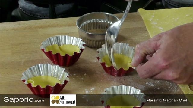 Saporie.com - Crostatine di Taleggio DOP e radicchio