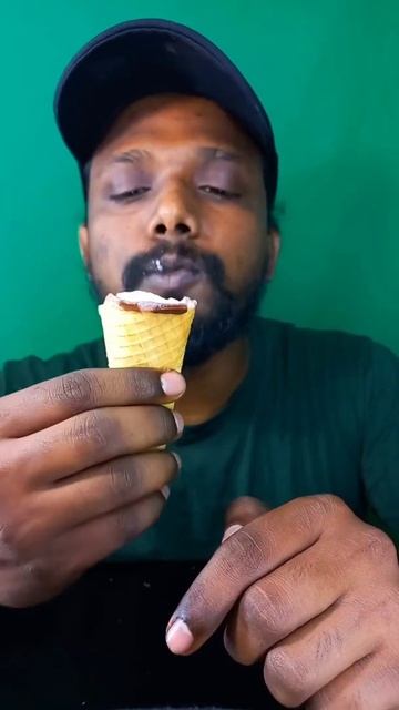 blackcurrant blackberry blackberry ice cream mukbang ASMR