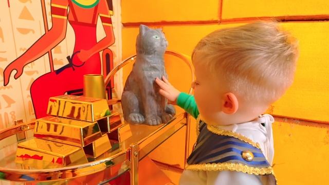 The Boo Boo Story | Oliver and Mom