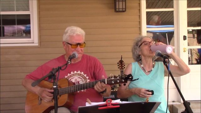 Charles Nolan and Marsha Low at the CubiZm Cafe 9/4/23