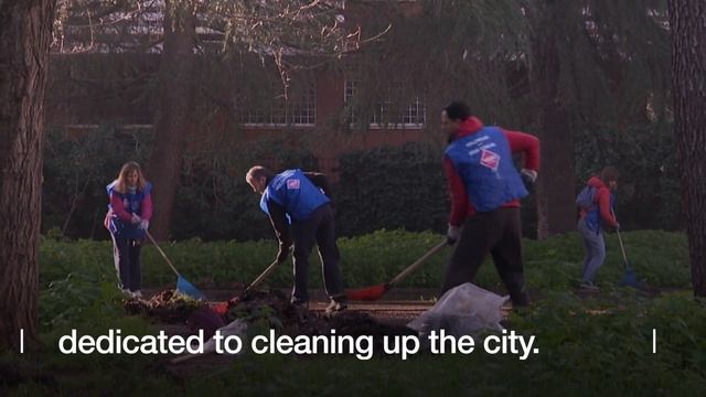 BBC News: Rome's rubbish: The people trying to solve the problem