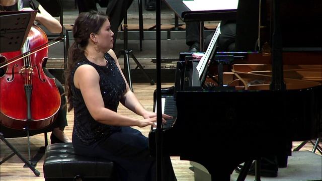 Бердникова Олеся Концерт для фортепиано с оркестром.mp4