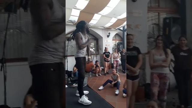 Blacka Di Danca en Quito-Ecuador.